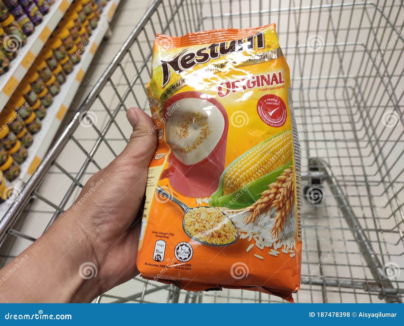 Nestum Mix Grain Nestum by Nestle. Comes with a Variety of Flavour