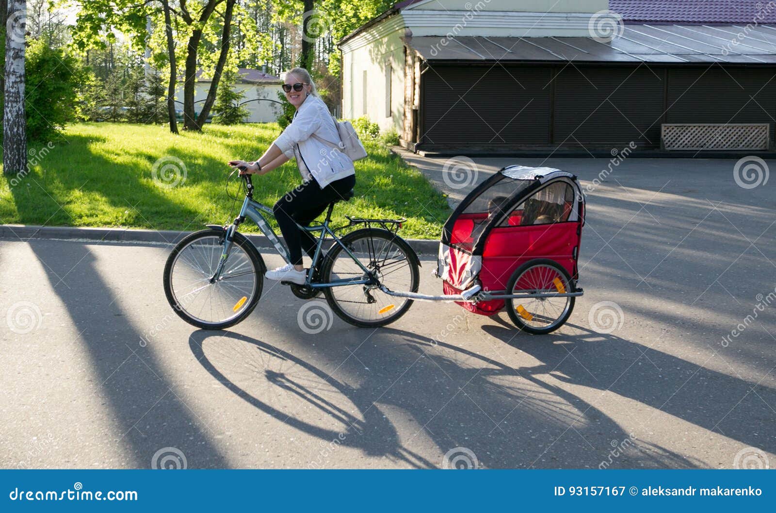 Kid Bicycle Trailer Stock Photos - Free  Royalty-Free Stock Photos from  Dreamstime