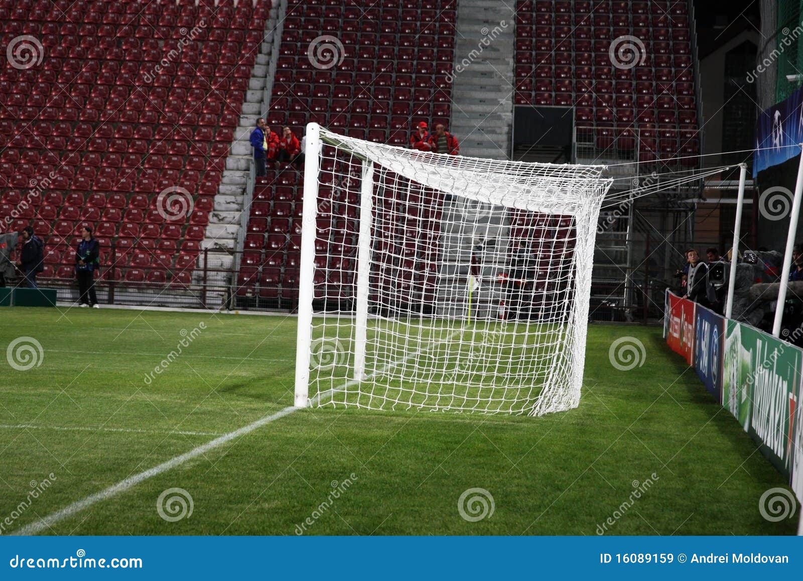 Net in Champions League editorial stock image. Image of field 16089159