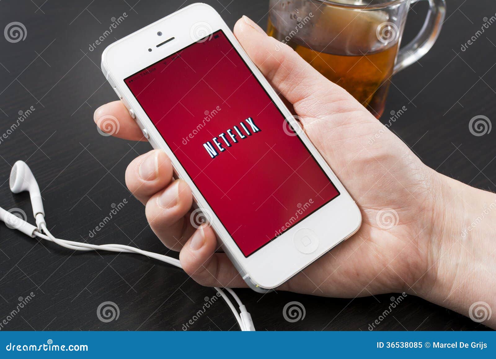 Netflix Editorial Image - Image: 36538085