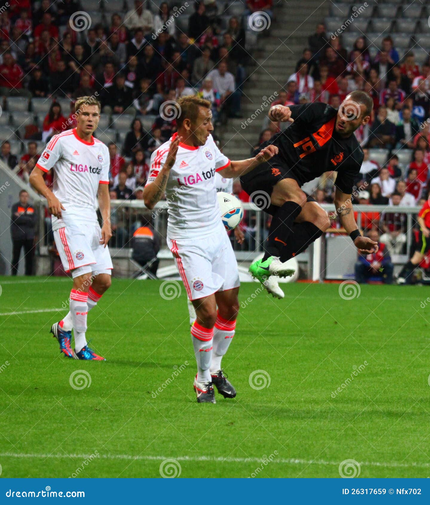 Wesley Sneijder In The Dutch National Squad As Captain Editorial Image ...