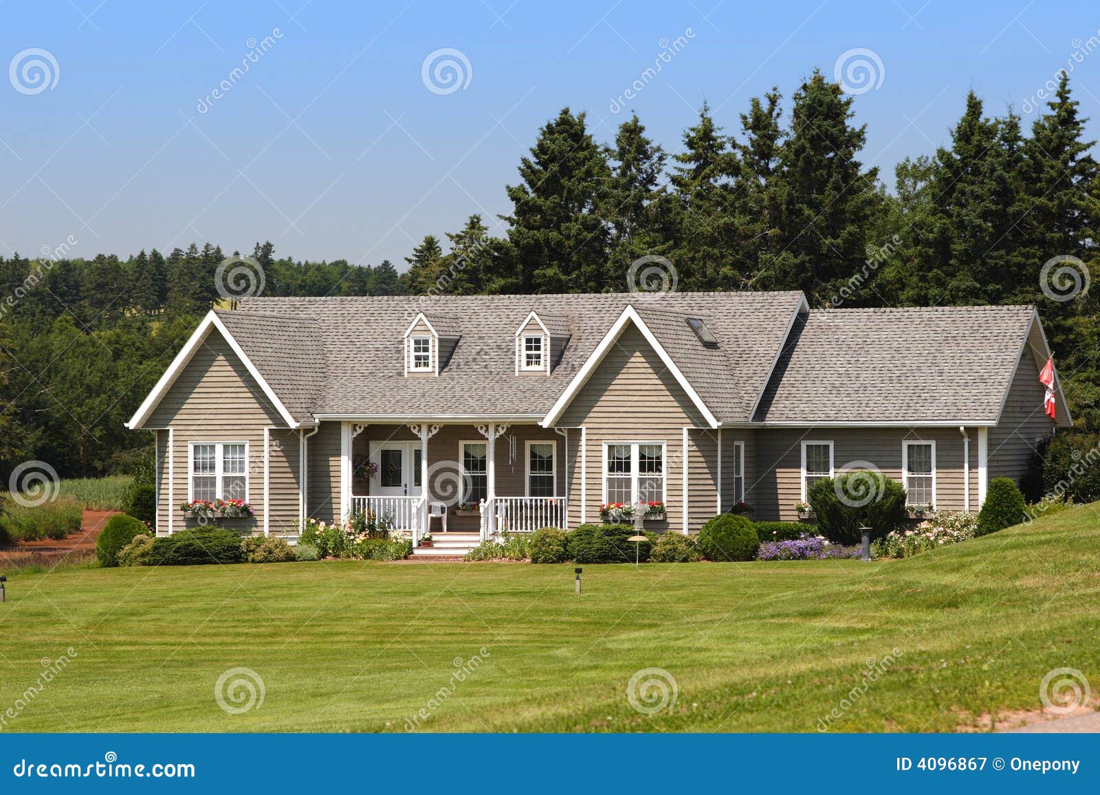 Ein Schrecklich Nettes Haus