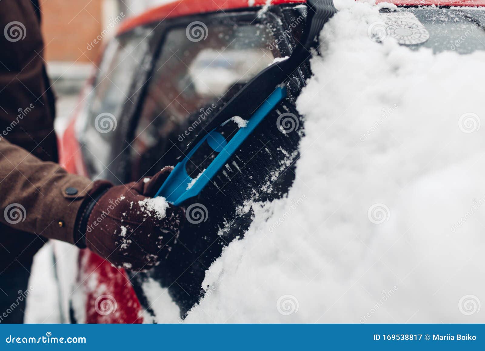Brosses à neige - Automobile