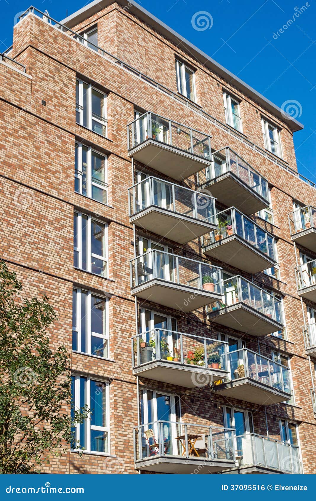New Apartment House in Hamburg Stock Photo Image of grid, townhouse 37095516