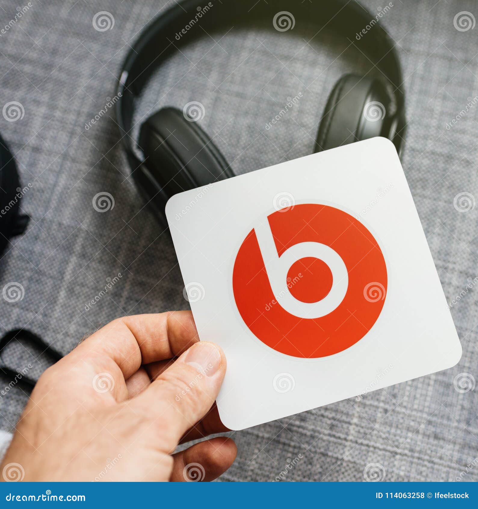 beats studio unboxing