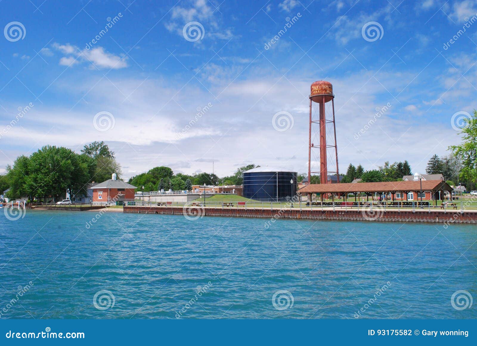 New Baltimore MIchigan editorial photography. Image of waer 93175582