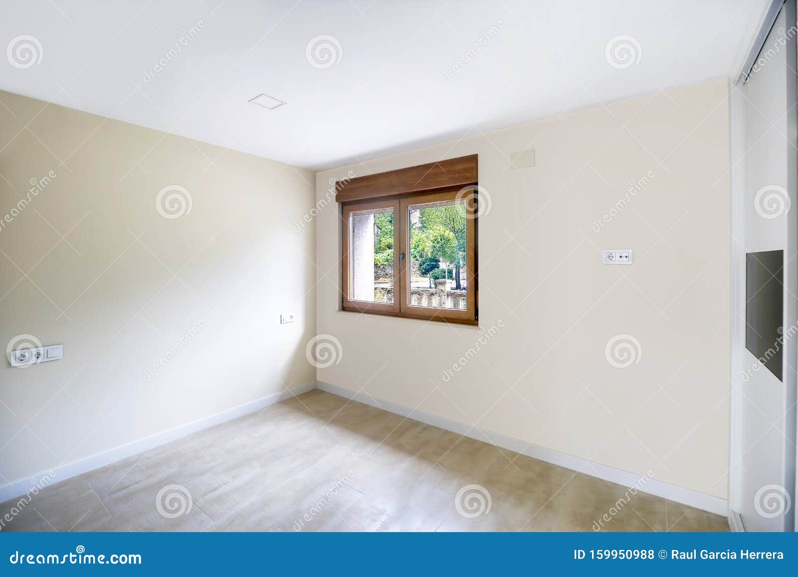 New Beautiful Empty Room With Built In Wardrobes Interior