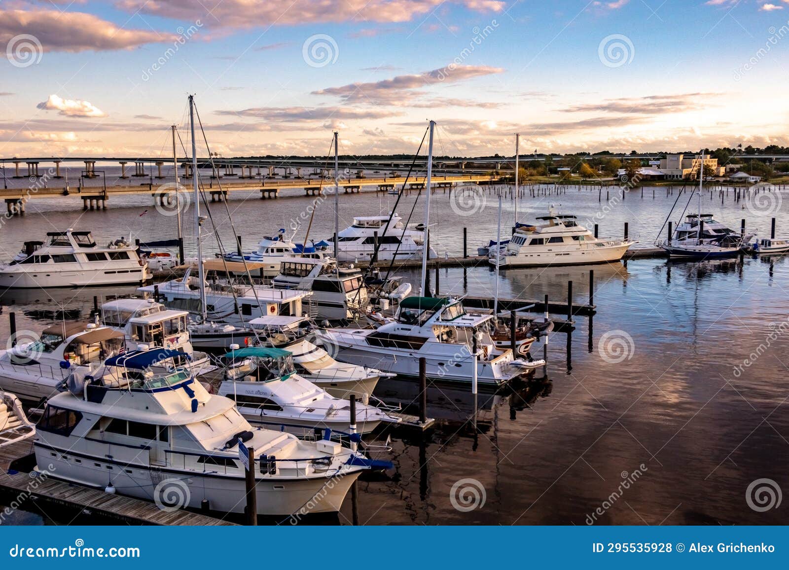 New Bern North Carolina Town Riverfront Scenes Editorial Stock Photo