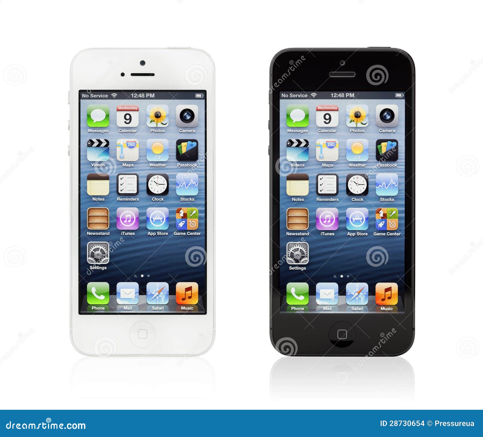 Foto de Apple Iphone 5 Pasta De Jogos Para Crianças e mais fotos de stock  de Adulto - Adulto, Apple computers, Branco - iStock