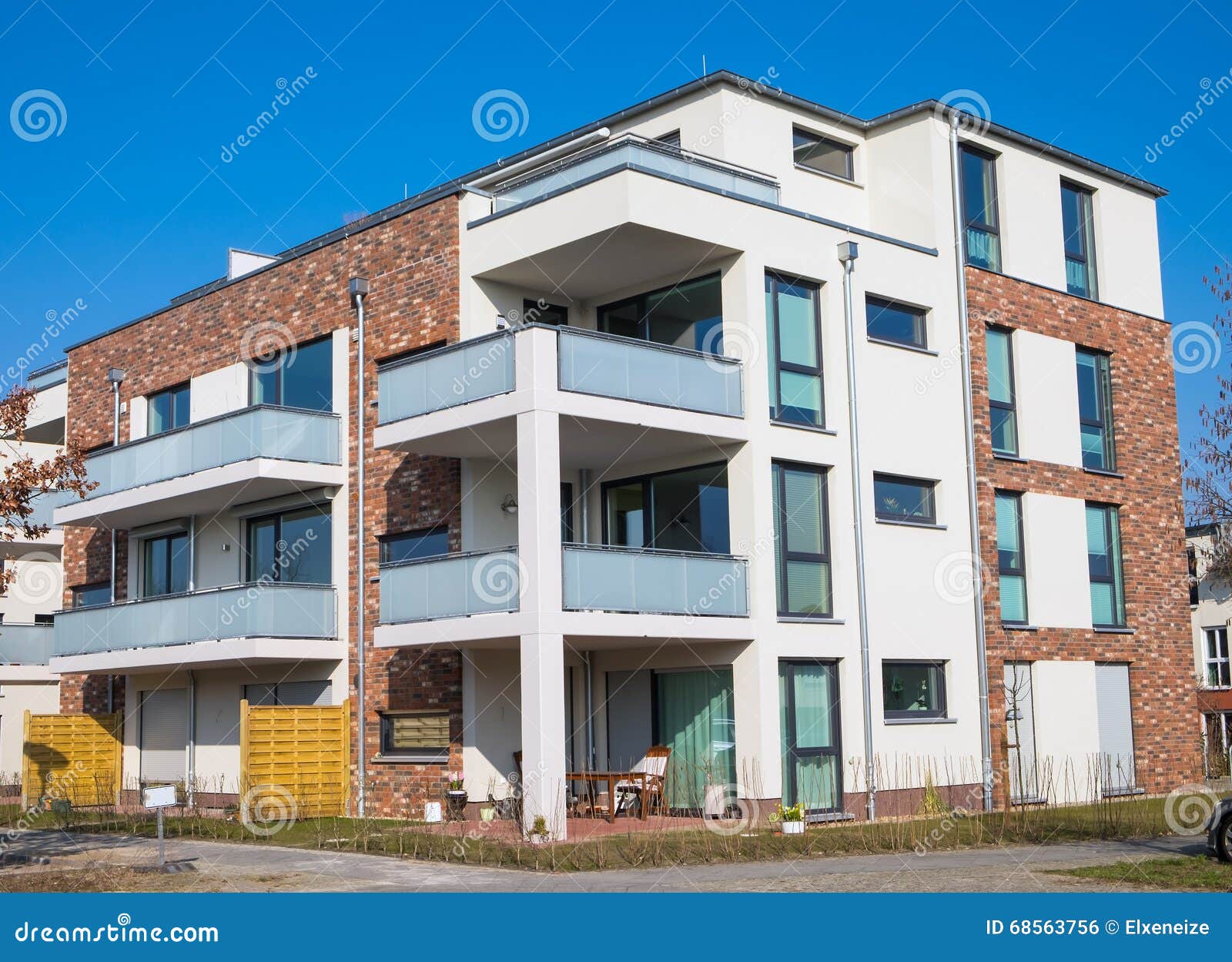 New Block Of Flats In Berlin Stock Photo Image of market, block 68563756
