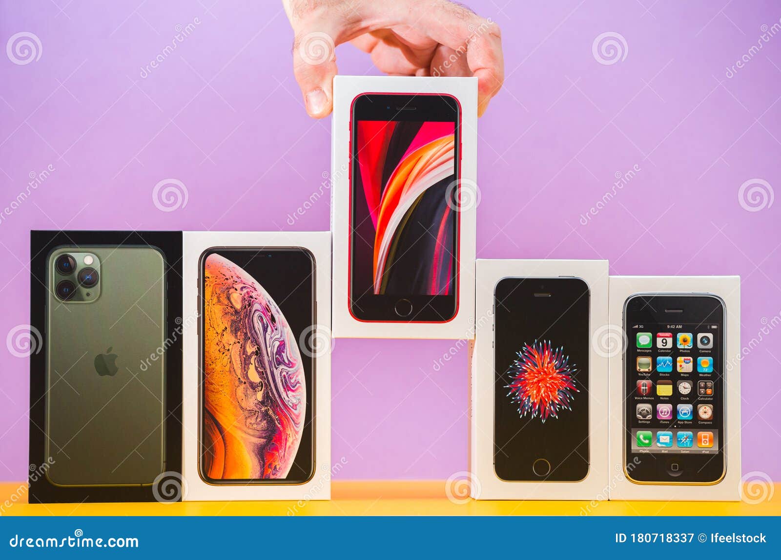 New Budget IPhone SE Smartphone by Apple Computers Unboxing Editorial