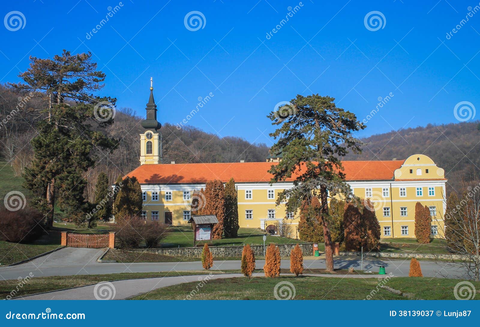 new chopovo monastery (manastir novo shopovo)