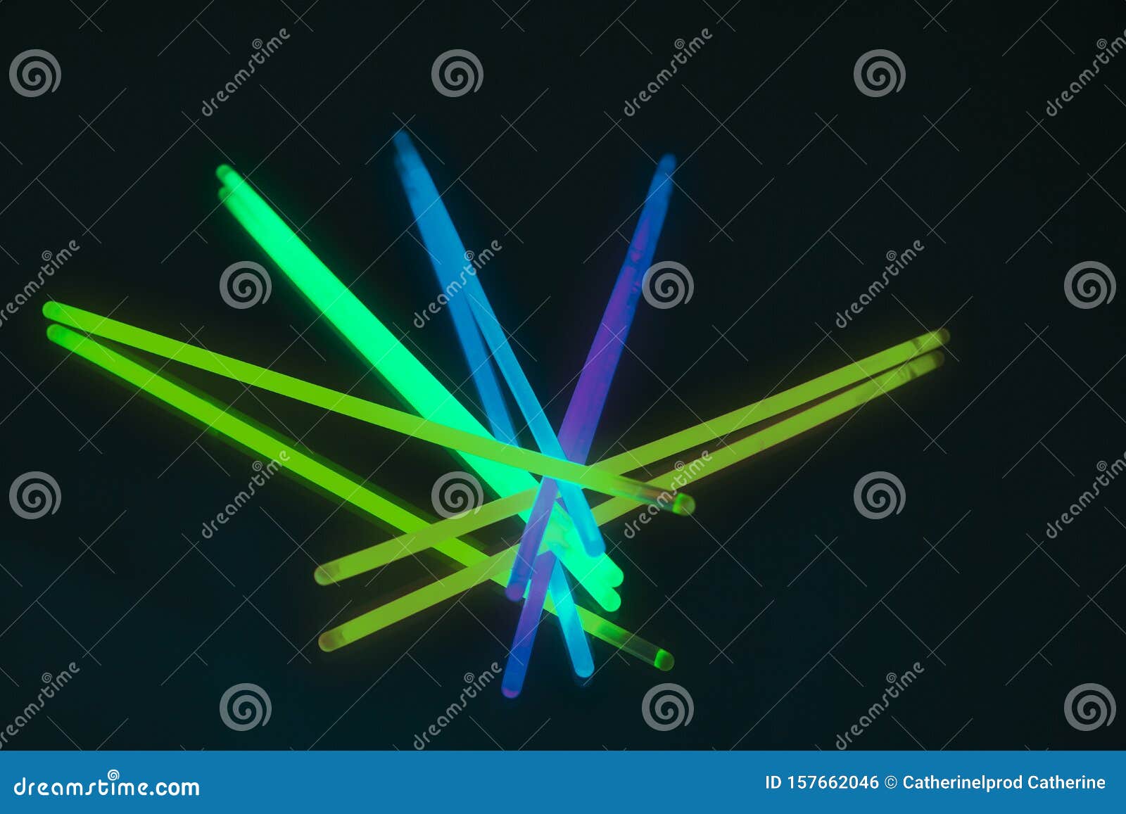 new colors of glow sticks for night party