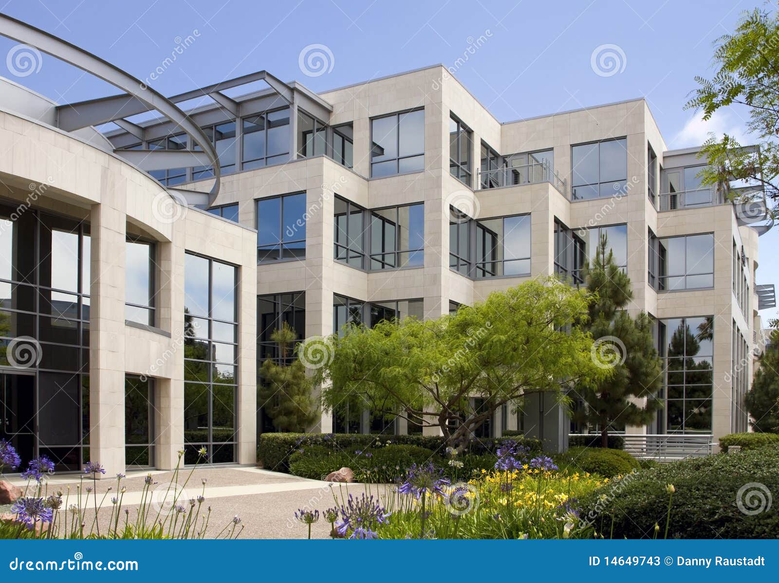 new corporate office building in california