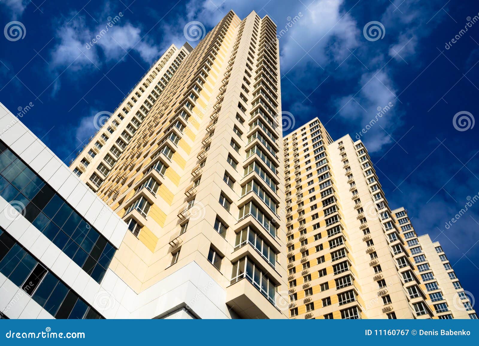 New dwelling house view stock image. Image of development 11160767