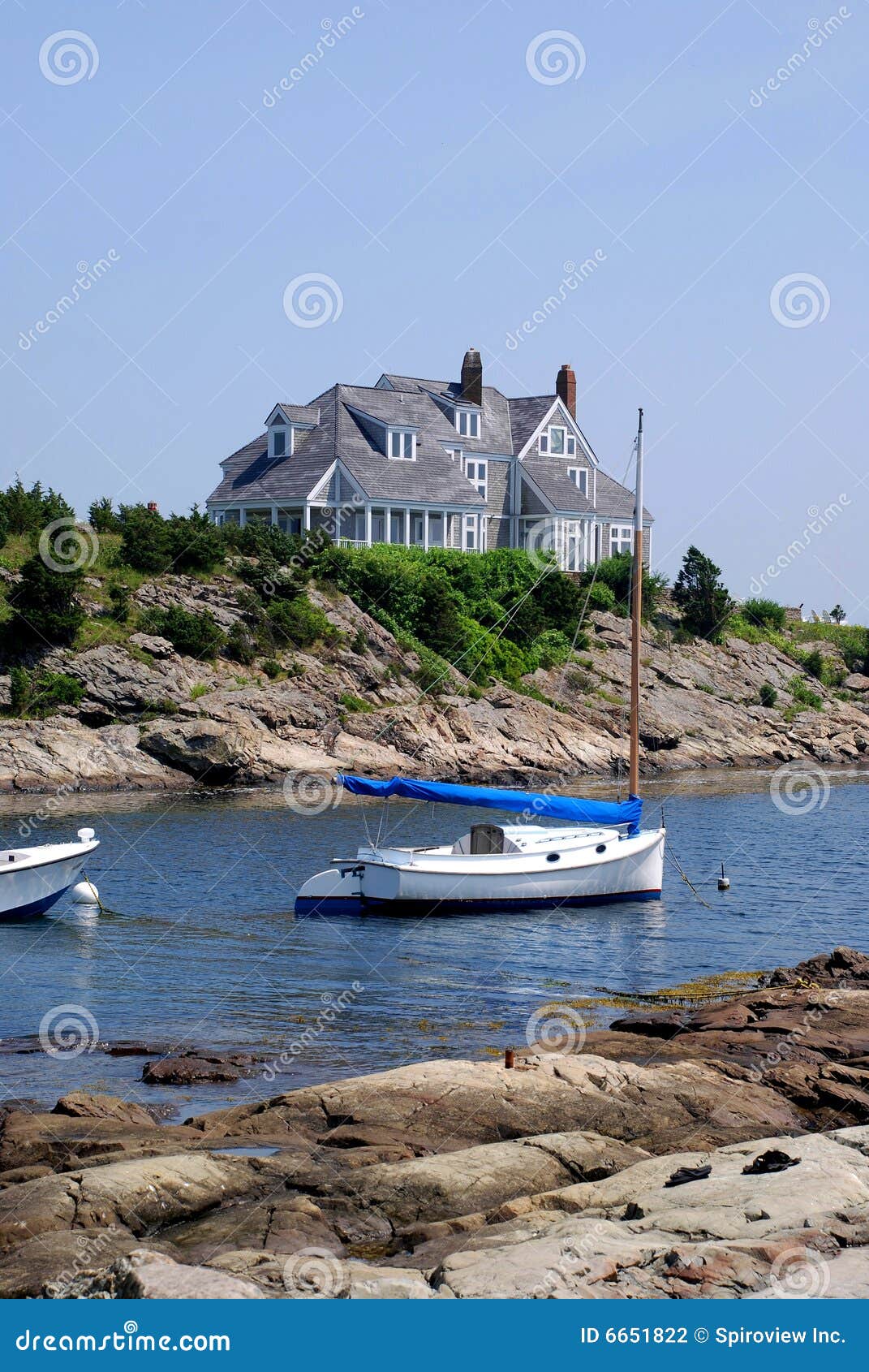 New England Waterfront House Stock Photo Image of sailboat, motorboat