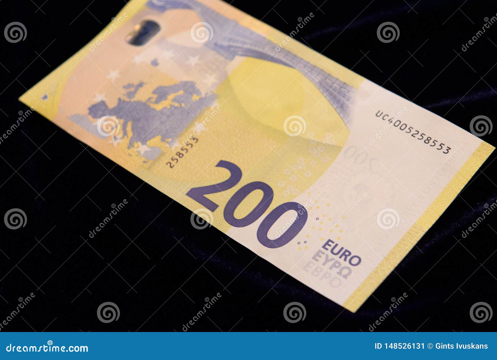 New 200 Euro Banknote of Europa Editorial Photo - Image europa, currency: 148526131