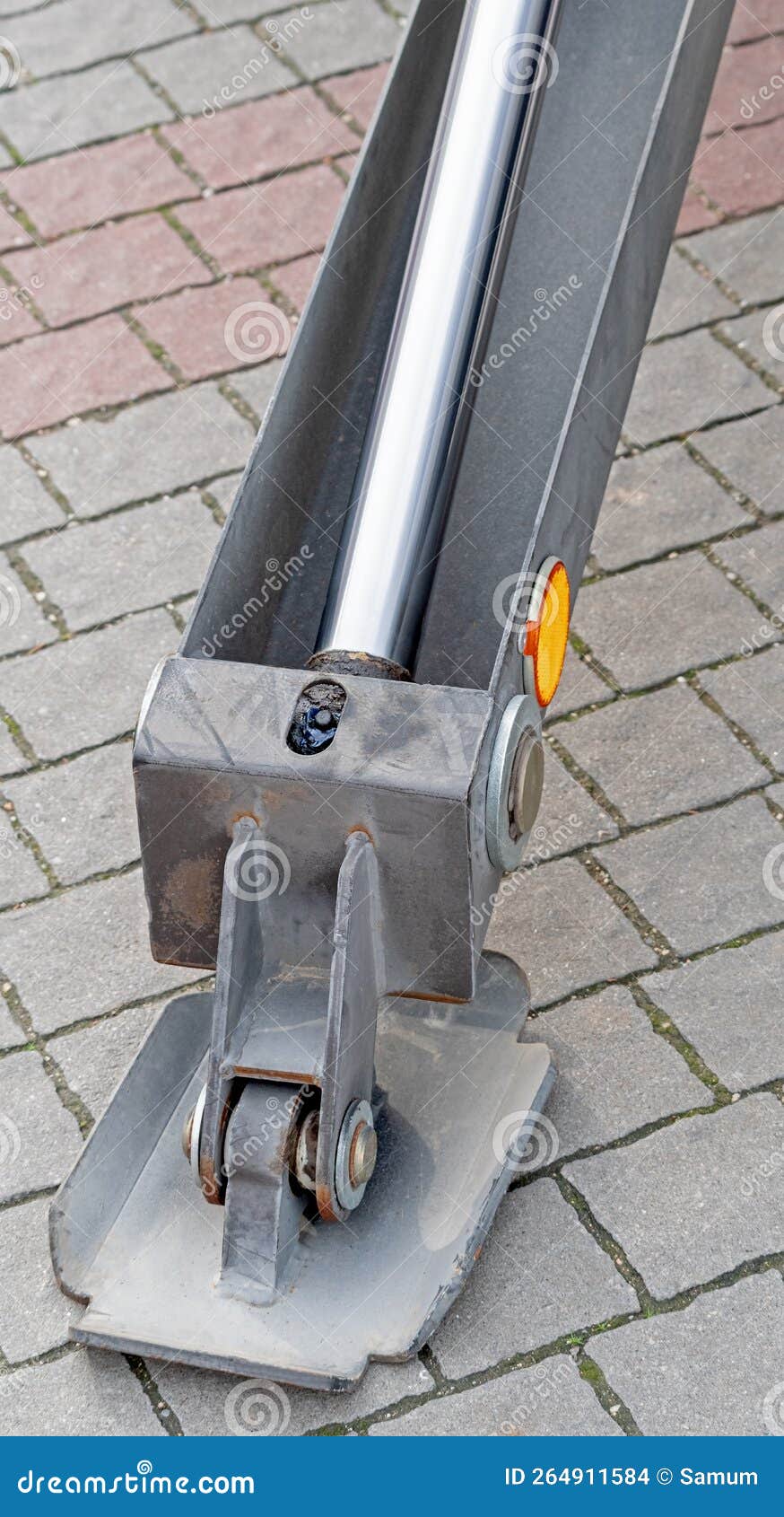 Hydraulics crane support stock photo. Image of powerful 264911584