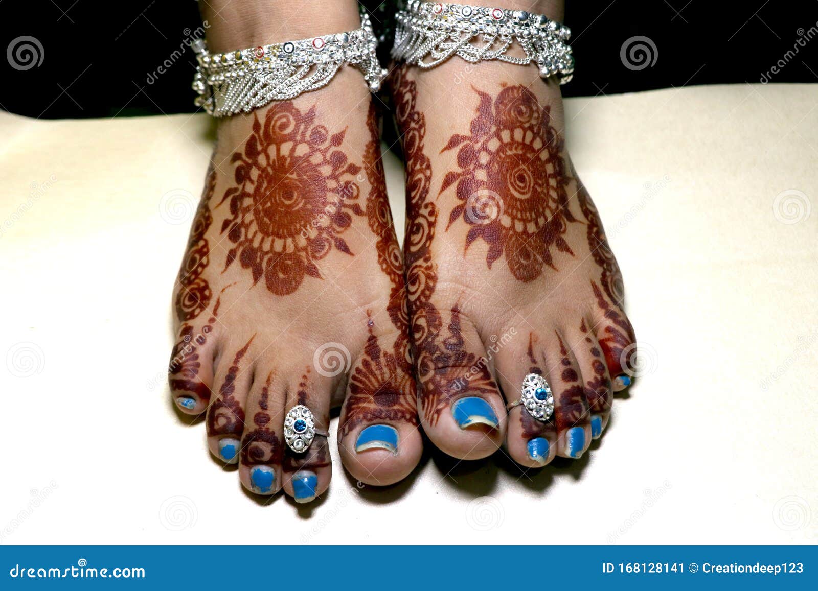 New Indian Bridal Leg with Mehandi Design Stock Image - Image of ...