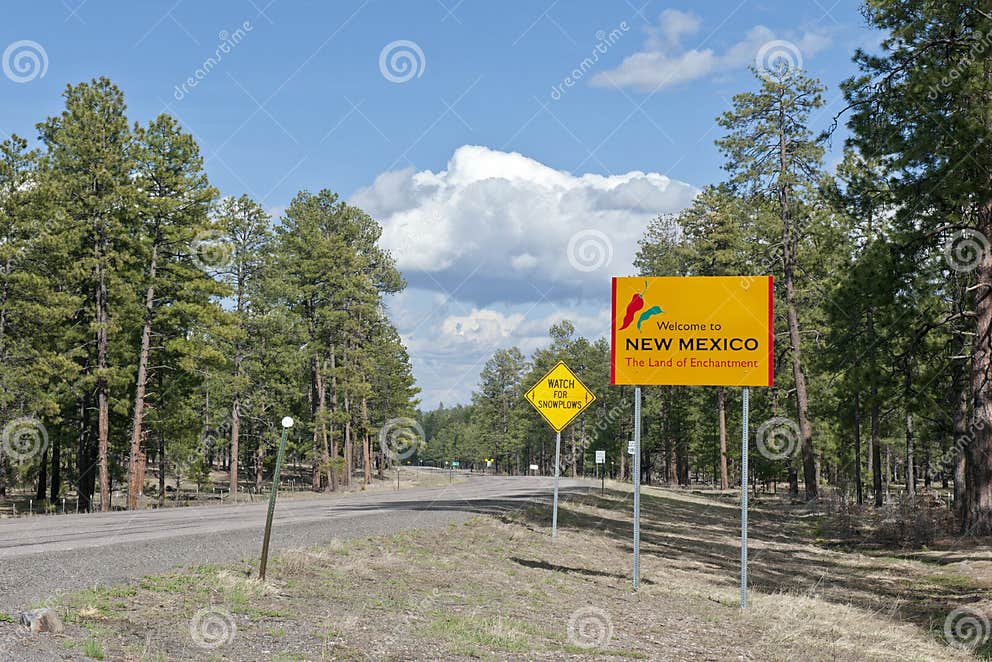 New Mexico state line sign stock photo. Image of southwest 16015478