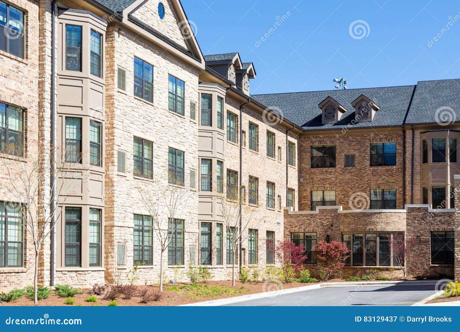 New Stone Condos stock image. Image of brick, landscaping 83129437