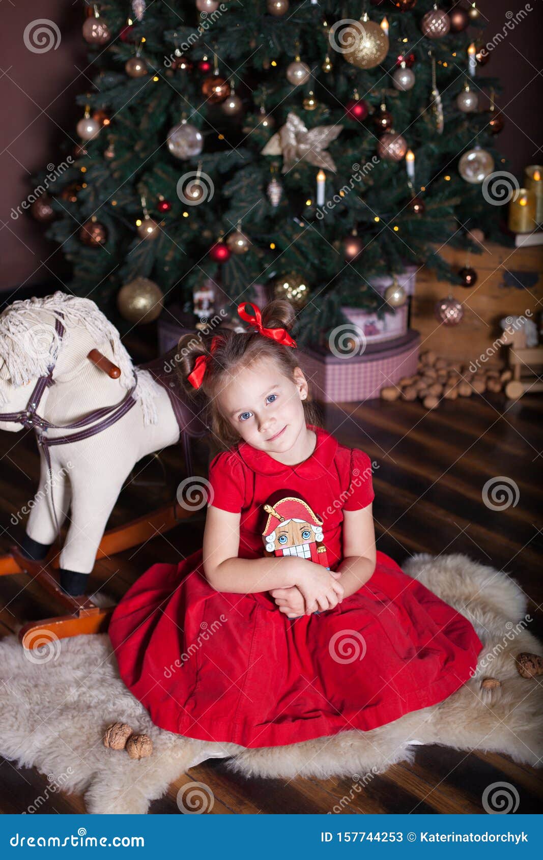 New Year 2020. Merry Christmas, Happy Holidays. Little Girl In A Red Dress Holds A Vintage ...