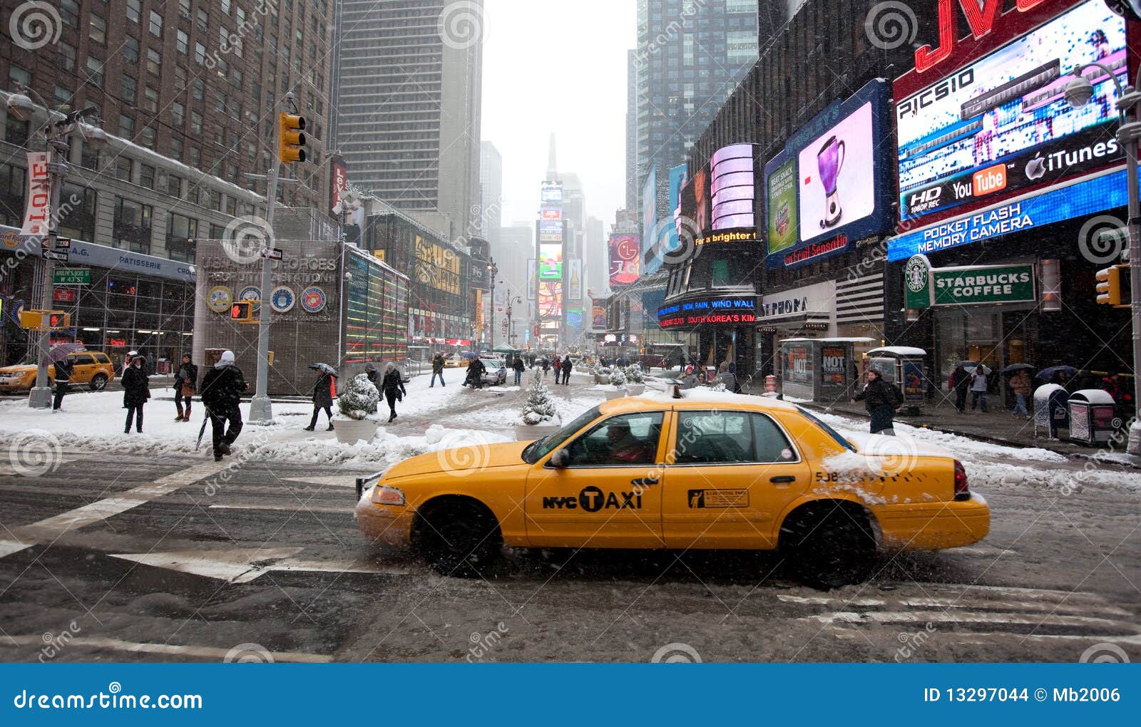 New york editorial stock image. Image of road, cars, tourism 13297044