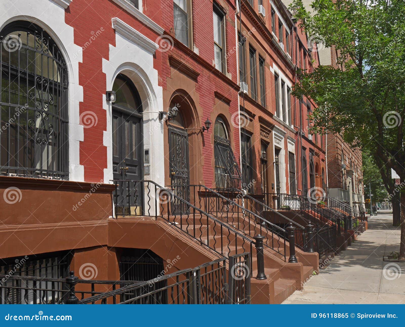 New York Brownstone Buildings Stock Image - Image of flats, brownstone