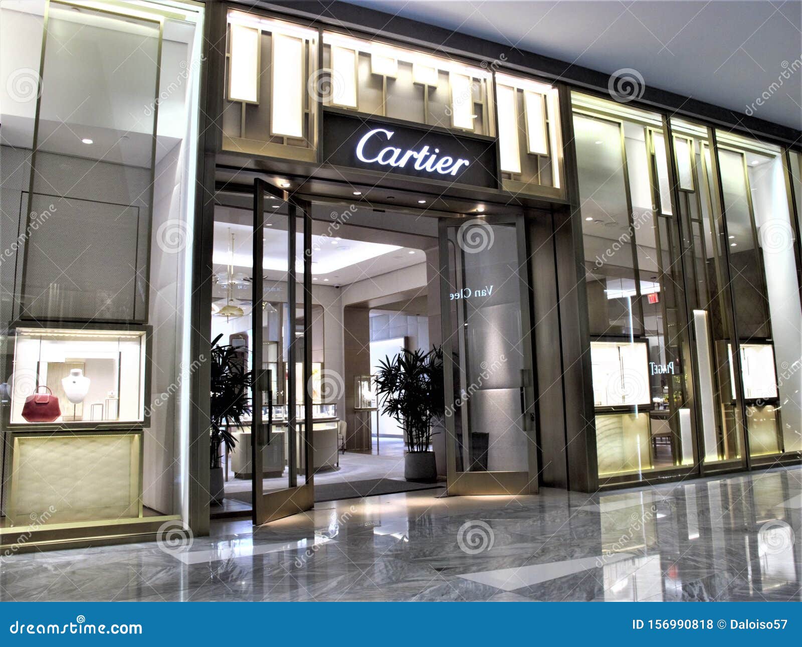 Cartier The Shops at Hudson Yards: fine jewelry, watches