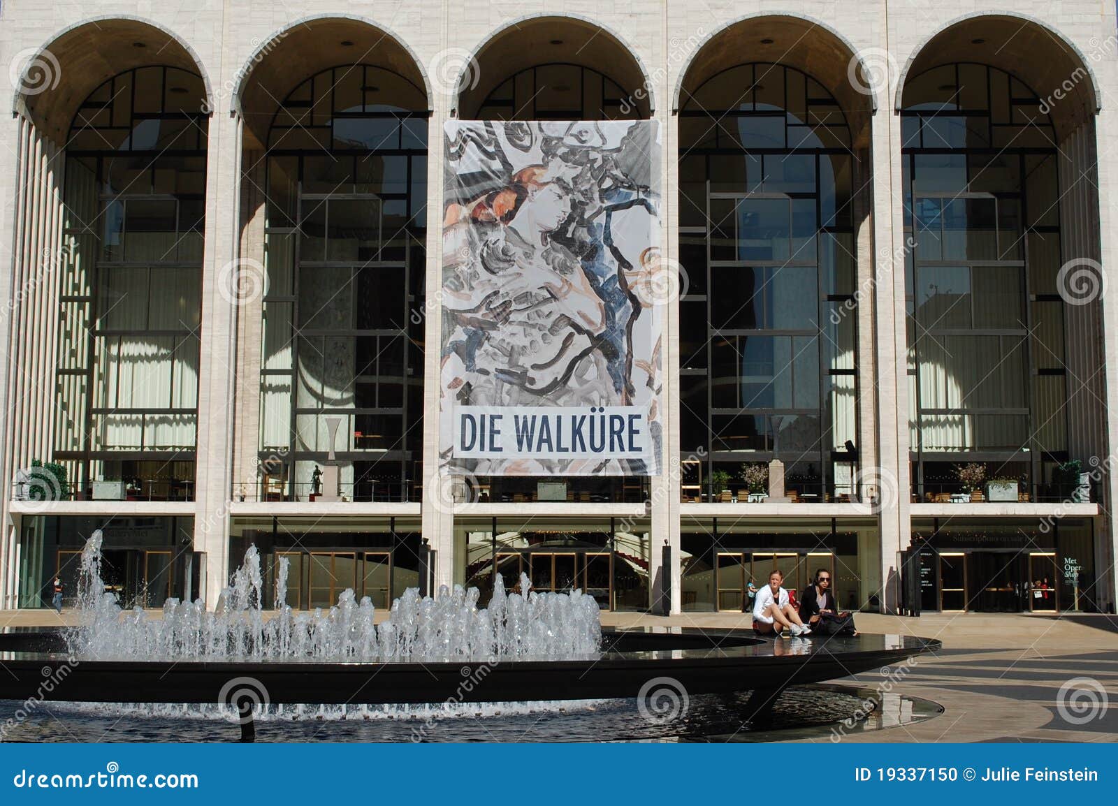 New York City Opera House editorial image. Image of america 19337150