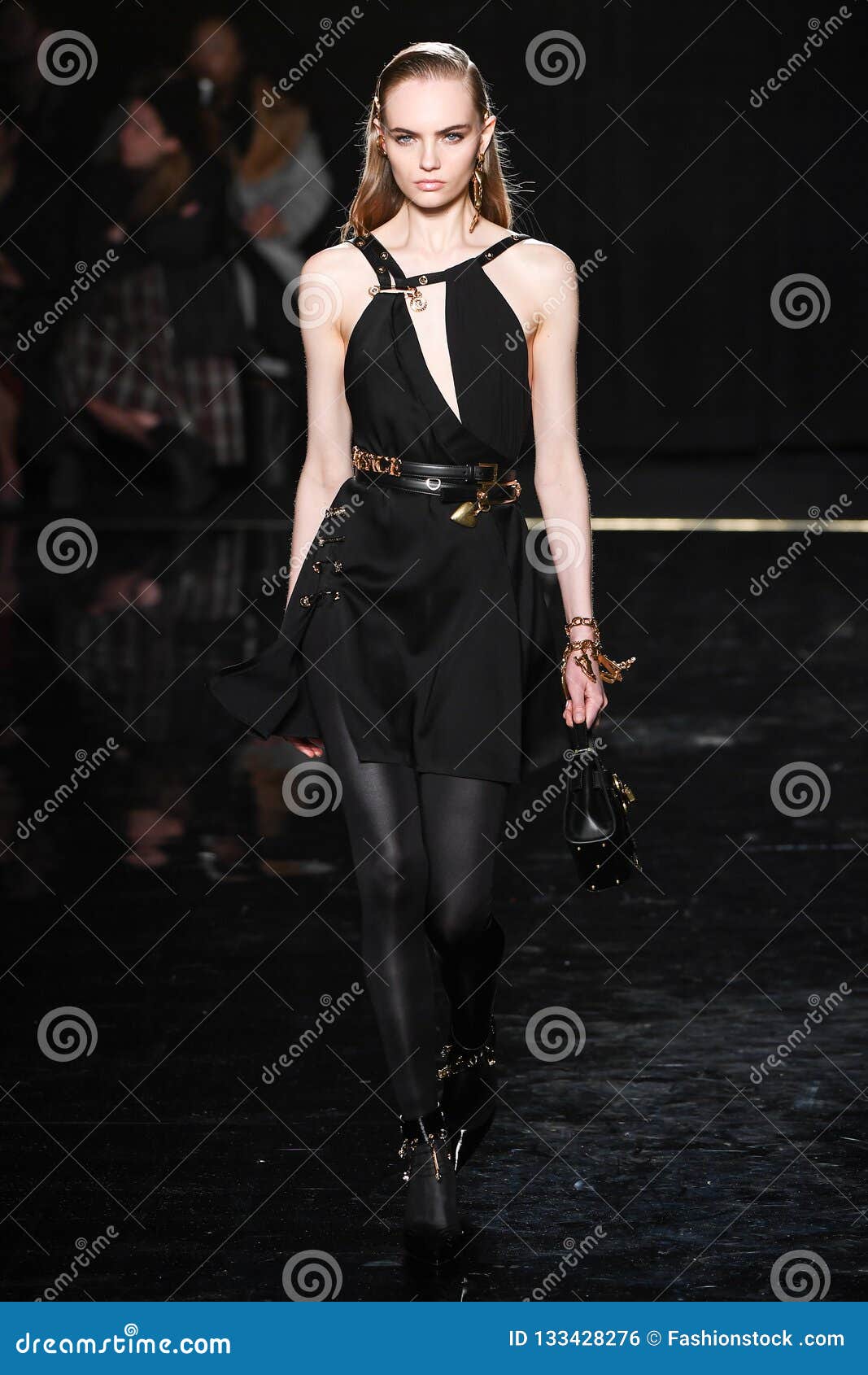 Fran Summers Walks the Runway at the Versace Pre-Fall 2019 Collection ...