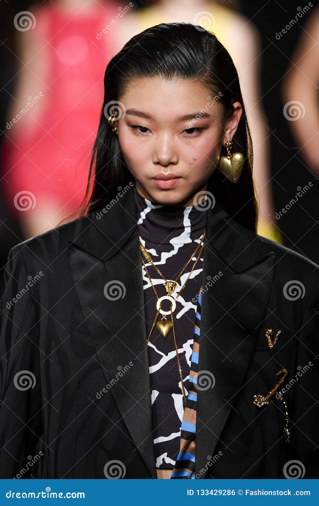 Yoon Young Bae Walks the Runway at the Versace Pre-Fall 2019 Collection ...