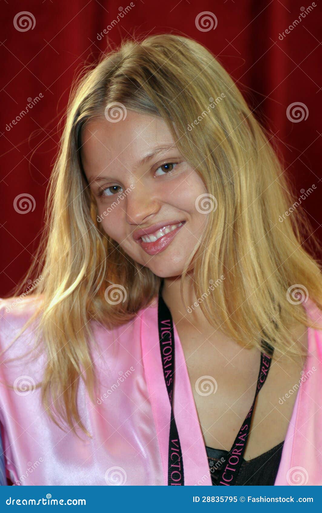NEW YORK - NOVEMBER 10: Victoria's Secret Model Magdalena NEW YORK - NOVEMBER 10: Victoria's Secret Model Magdalena