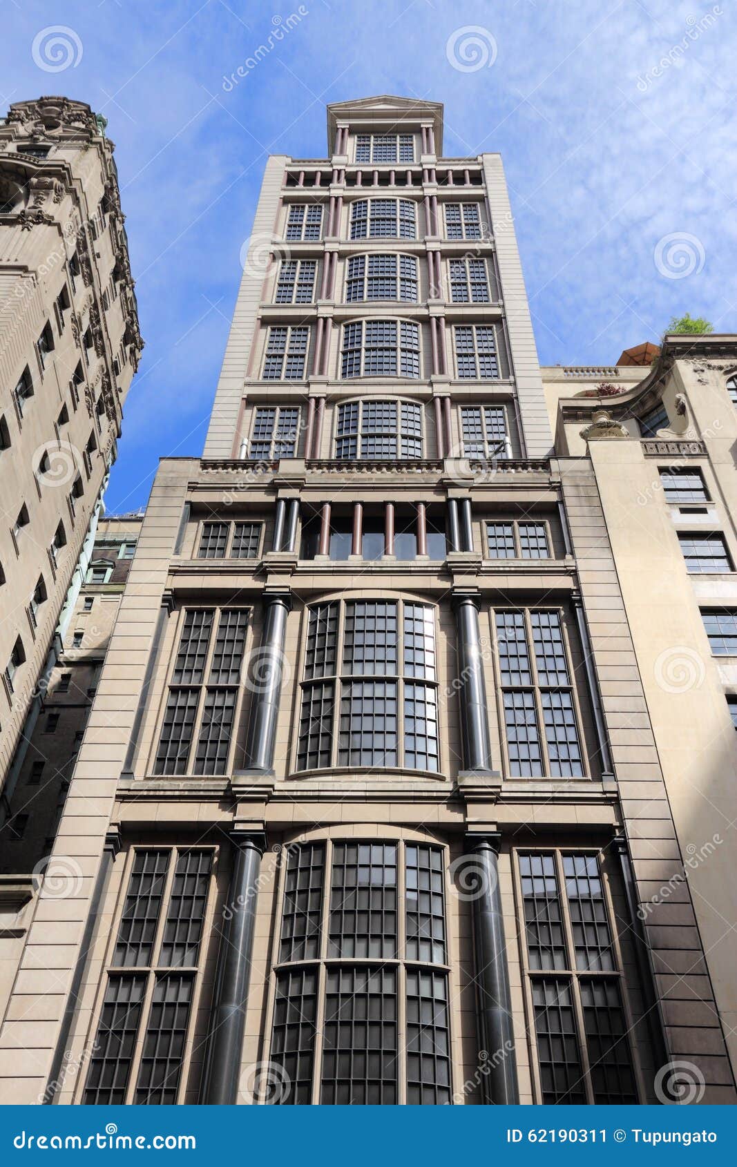 New York Real Estate redaktionell bild. Bild av amerikansk 62190311