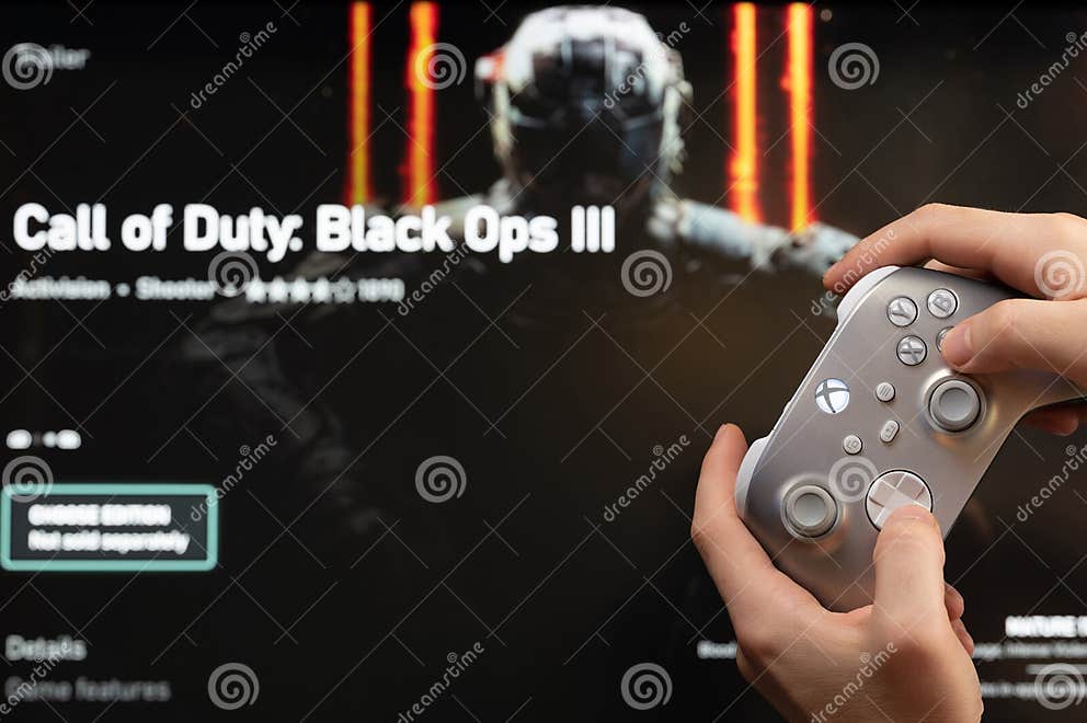 Gamer Start New Call of Duty Game Editorial Image Image of peripheral