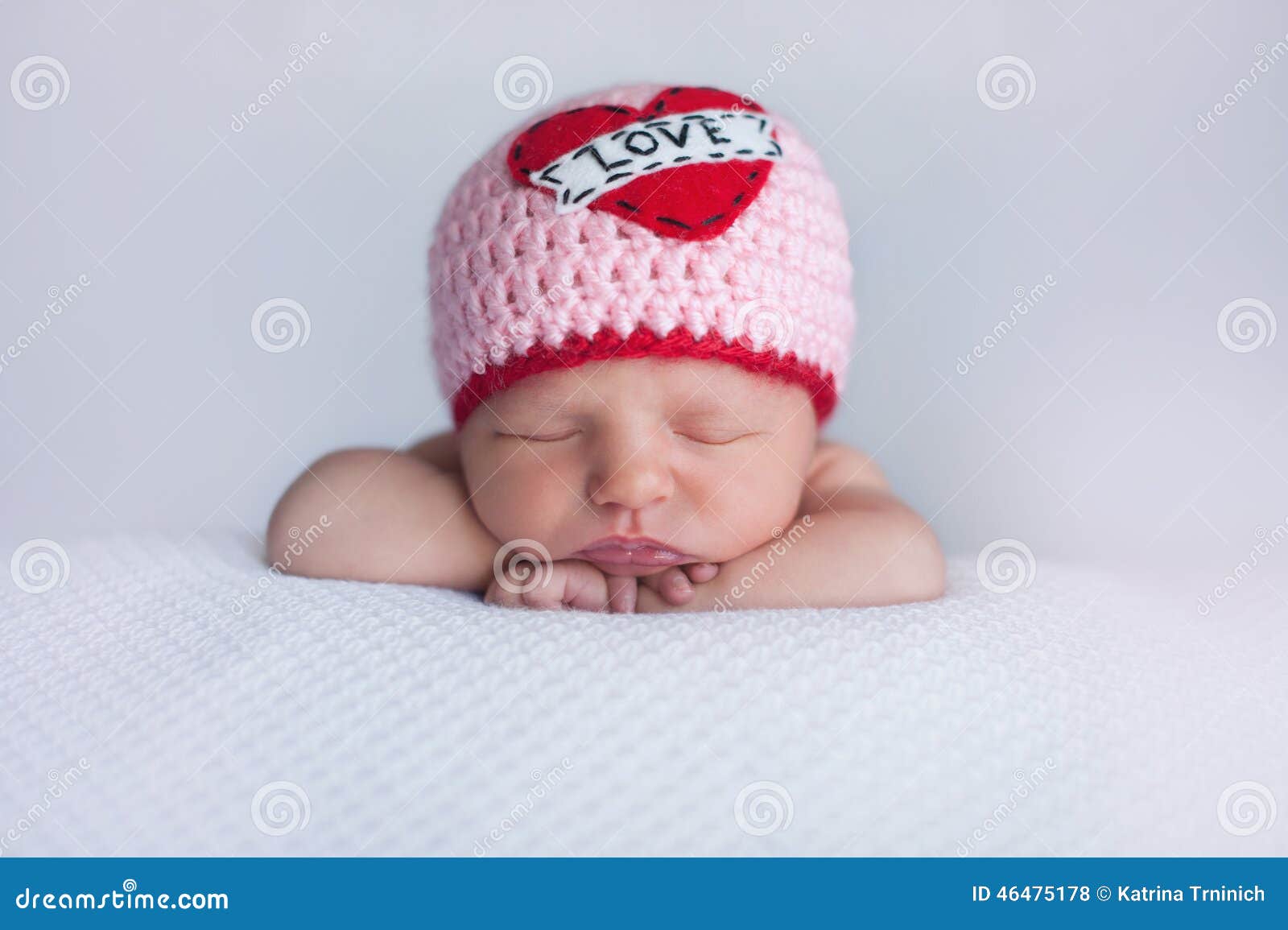 Cupido  Valentines baby photos, Newborn baby photography, Newborn baby  photos