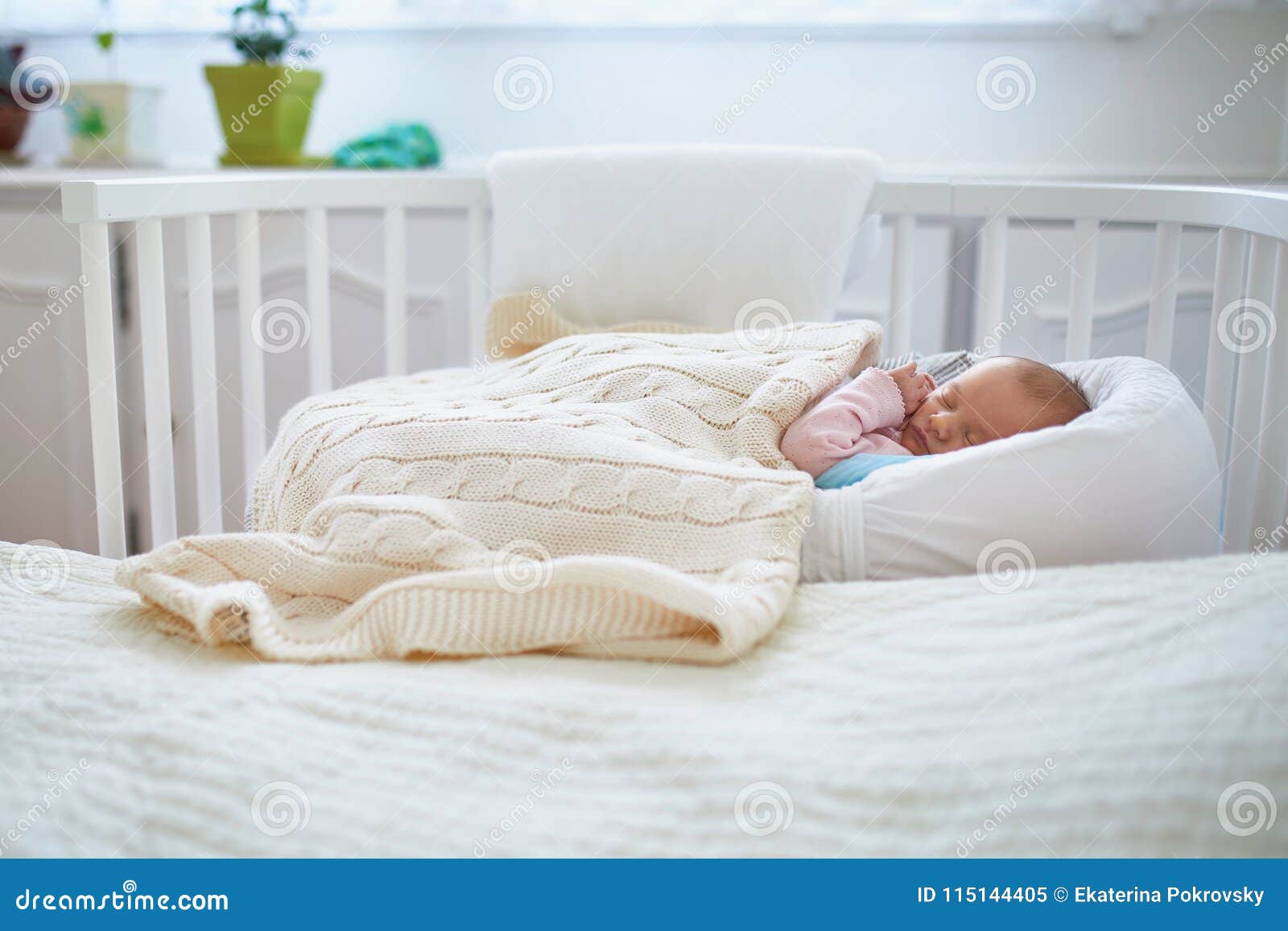 newborn bed for parents bed