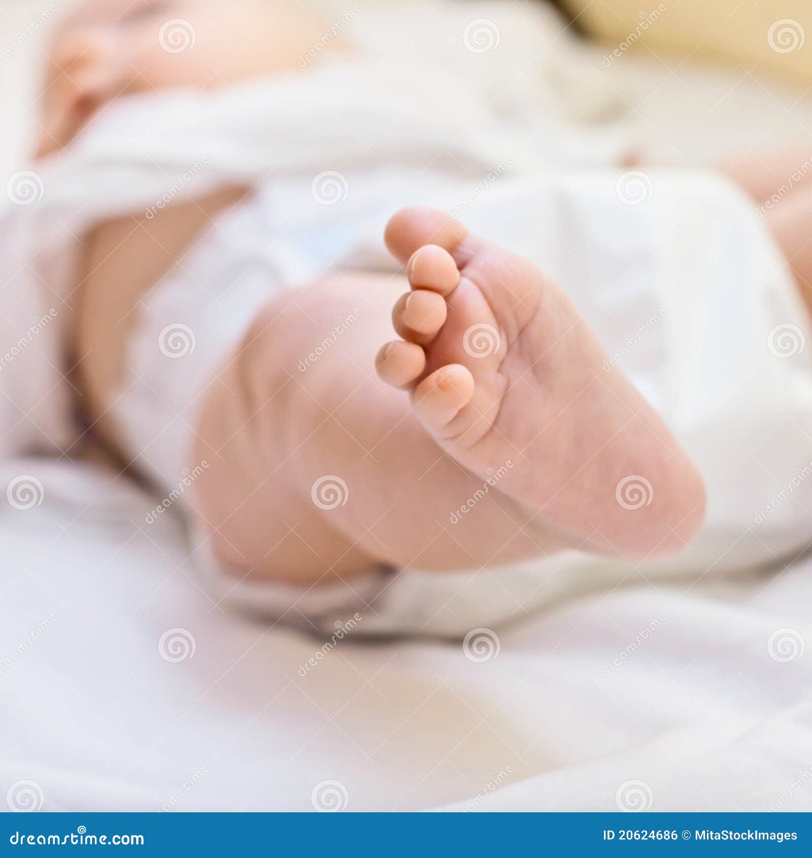 Newborn feet stock photo. Image of feet, lovely, bare 20624686