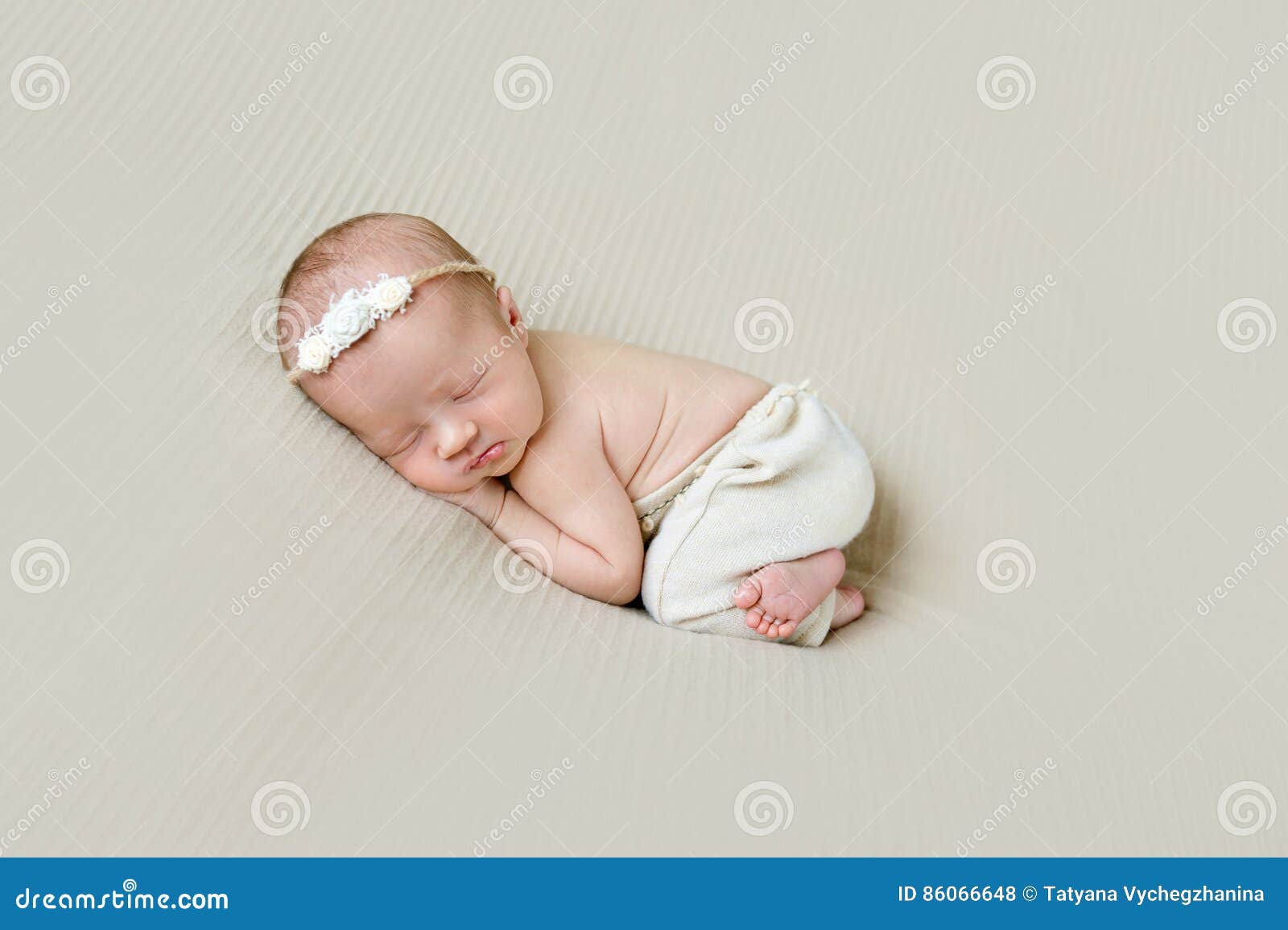 Newborn Knitted Pillow, Newborn Pillow, Newborn Photography Props, Newborn  Props for Photography, Newborn Posing Pillow,wool Knitted Pillow - Etsy