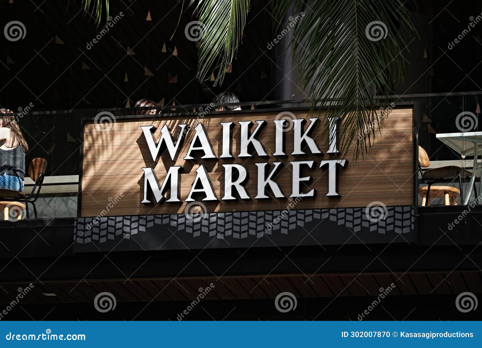 Newly Opened Waikiki Marketplace Operated by Locally Owned Food Pantry