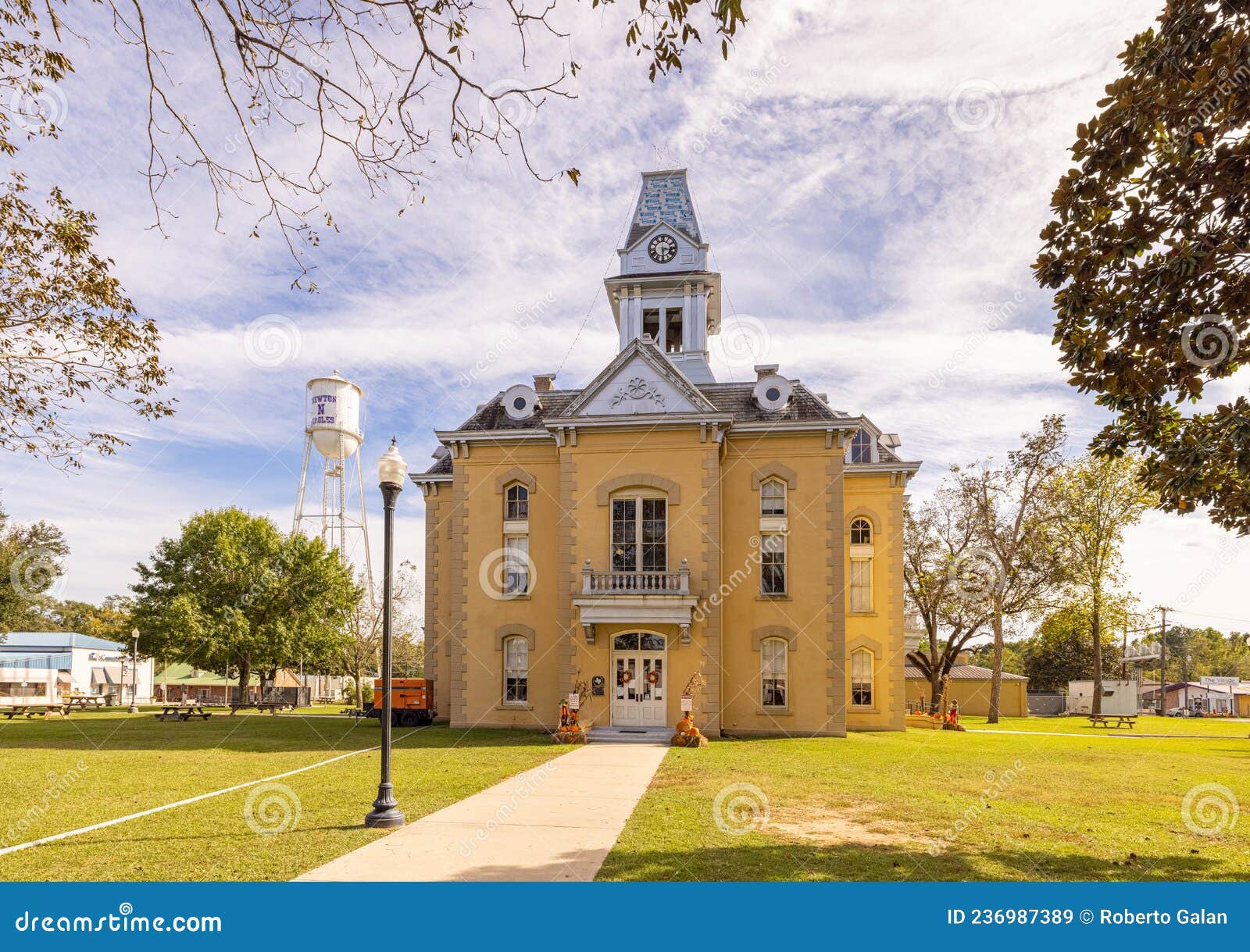 Newton County editorial stock image. Image of culture 236987389