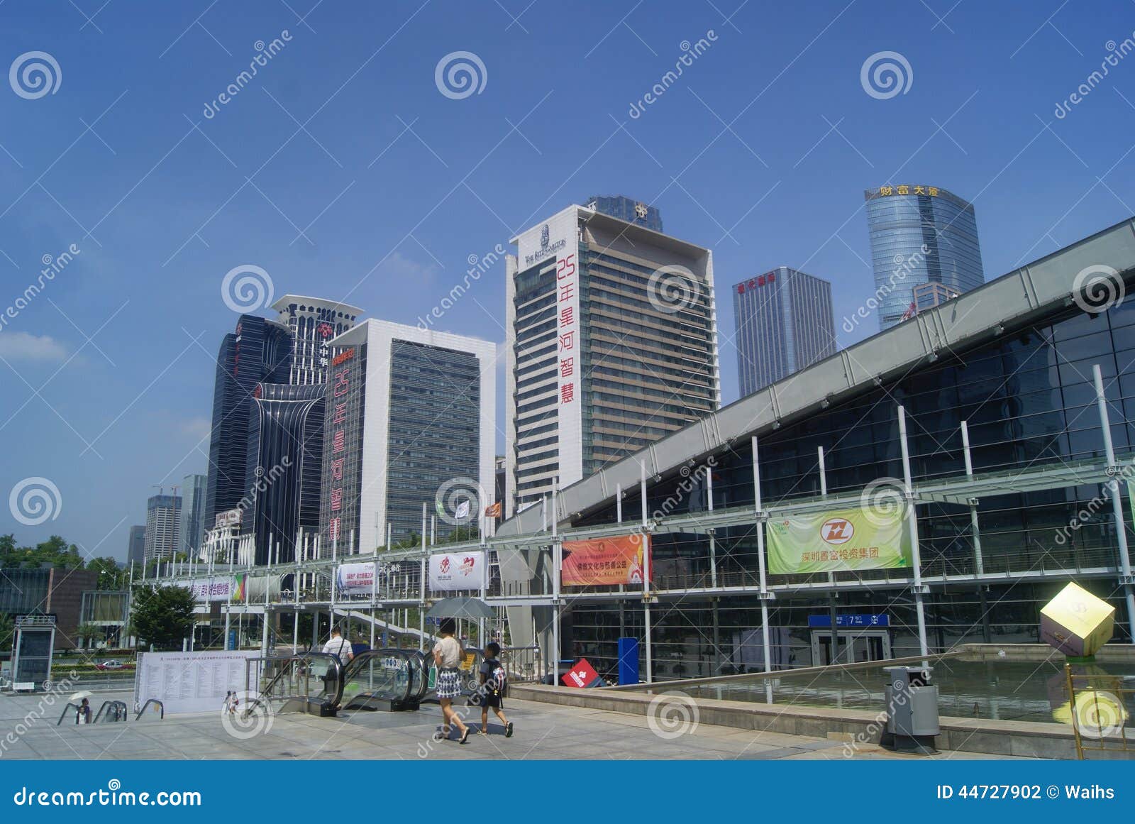 Next to the Shenzhen Convention and Exhibition Center building landscape, in China. Next to the Shenzhen Convention and Exhibition Center building and road landscape.