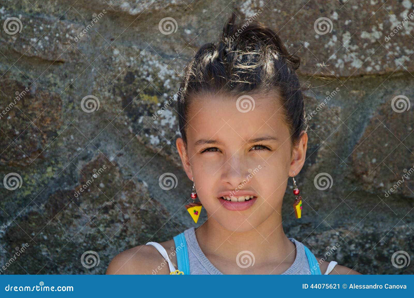 Niño de archivo. Imagen de pedazo - 44075621