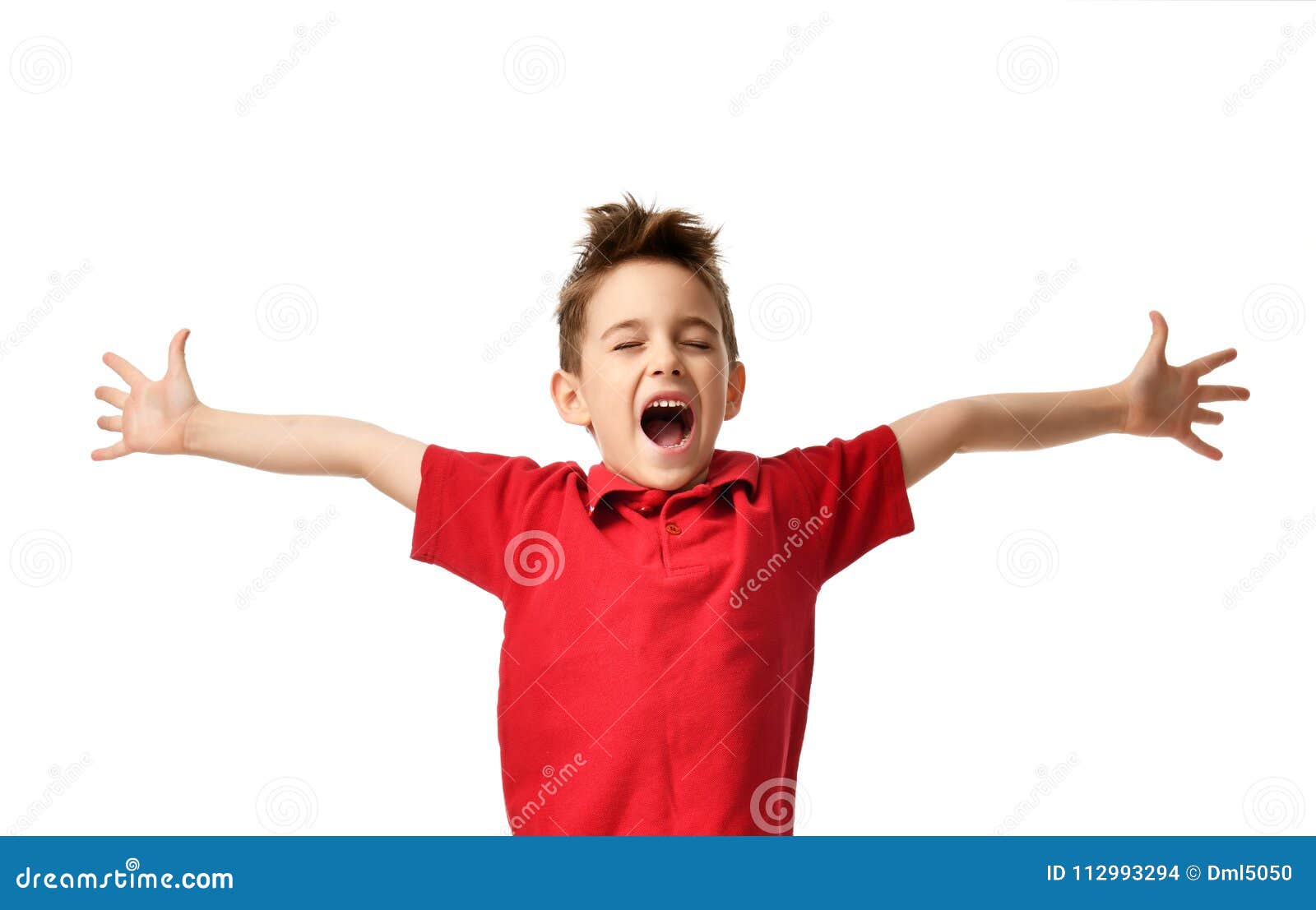 Niño Joven Del Muchacho En Camiseta Roja Del Polo Que Señala Un Finger En  La Esquina Aislada En Blanco Foto de archivo - Imagen de mirando, feliz:  125689278