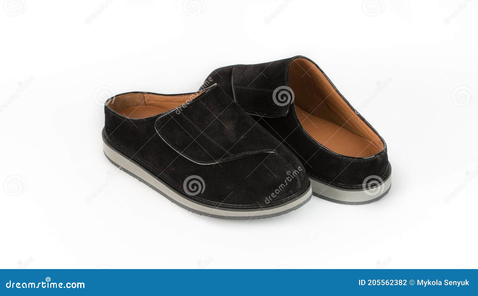 Zapatillas Ortopédicas Sobre Fondo Blanco Foto de archivo - Imagen de calzado, cuero: 205562382