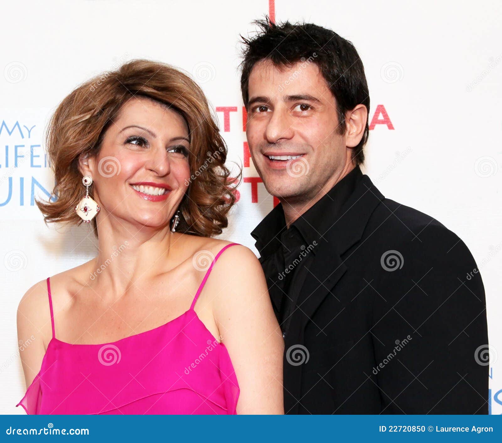 Nia Vardalos and Alex Vardalos Editorial Image Image of premiere