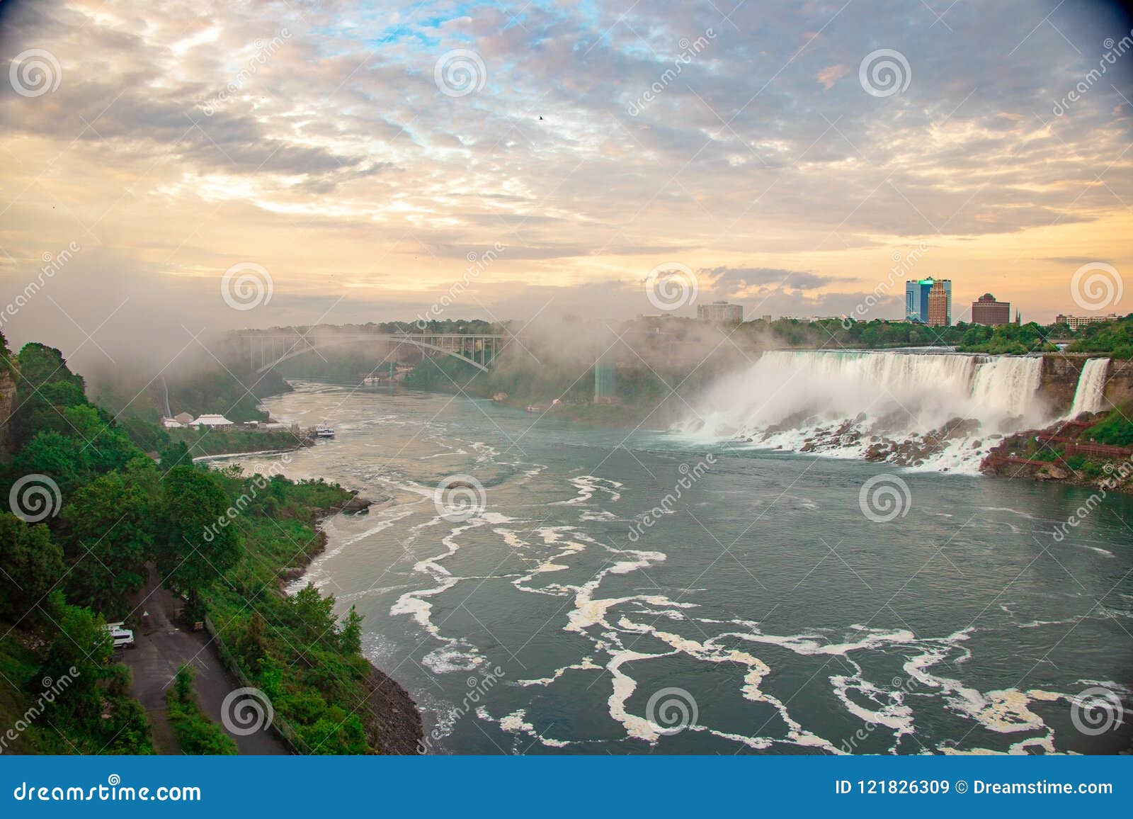Niagara Falls Sunset stock image. Image of canada, enchanting - 121826309