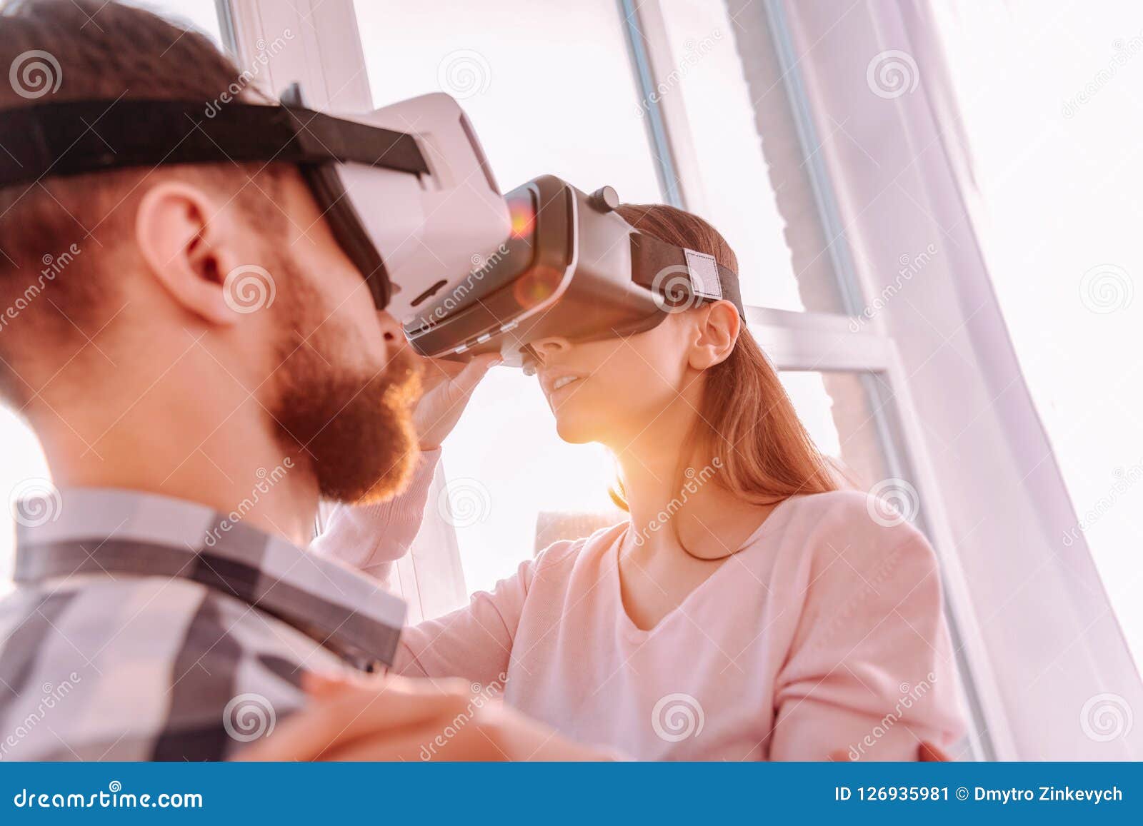 Bearded Man Helping His Woman Adjusting Vr Glasses Stock Image Image Of Friend Home 126935981