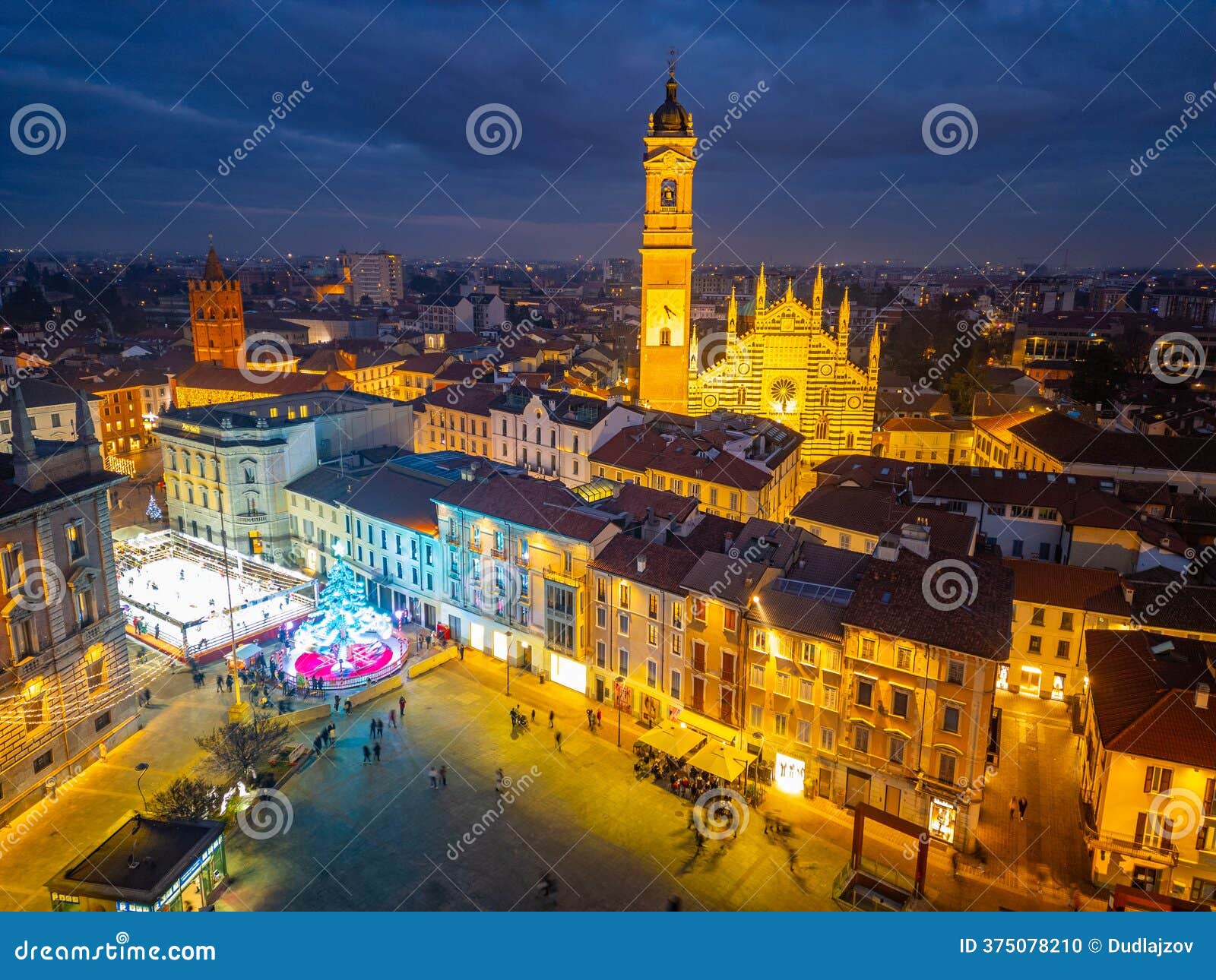 Monza Skyline Editorial Images: Over 9 Stock Photos - Dreamstime, image size:1600x1290