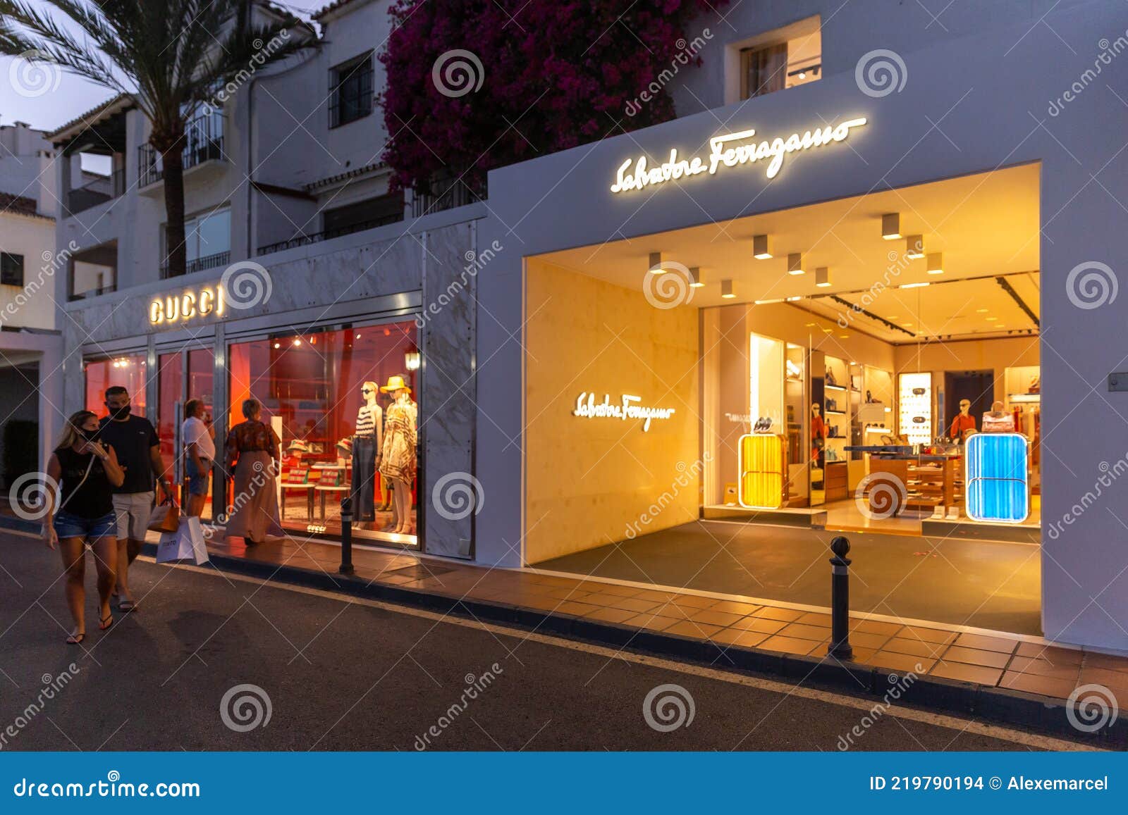 luxury puerto banus shopping